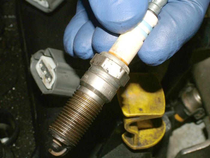 How To Test A Spark Plug | Haynes Publishing